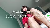 JoanaLoveTs slow motion fötter snapshot 1