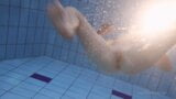 Heißes Unterwasser-Küken Nastya nackt und heiß snapshot 8