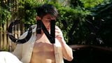 Asiatisk gay kille visar sin nakna kropp framför kameran snapshot 1