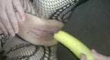 Mi coño follado con un plátano mmmm snapshot 8