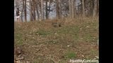 Kate Black wrijft over haar kut in de natuur snapshot 1