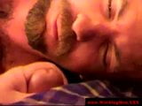 Redneck heterosexual peludo recibe tratamiento facial snapshot 3