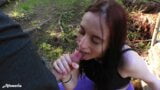 Freundin lutscht riesigen Schwanz und fickt Doggystyle im Wald - POV snapshot 6