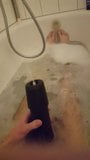 Tremblr in bathtub snapshot 13