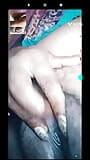 Geiles indisches mädchen Träumt von seinem freund und masturbiert beim Videoanruf vor seinem freund snapshot 13