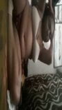 Mujer india hace show desnudo snapshot 1