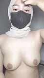 Indonesia Live Hijab Masturbation Using Bottle snapshot 12