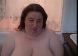 SSBBW shows off her body snapshot 1