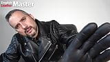 Worship leather gloves with English Leather Master PREVIEW snapshot 8