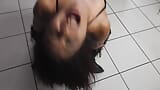 Starkes Squirting in schwarzem Leder snapshot 7