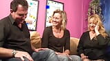 Немецкая пара из Кельна трахается с возбужденным сексотерапевтом snapshot 2