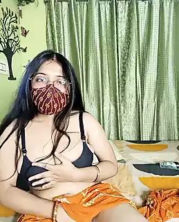 Lisa Bhabhi Hard Pussy Pamping Licking: Indian Blowjob Porn | xHamster