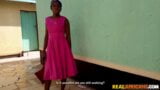 Negra nigeriana jantar senhora recebe enorme pau de ébano para o almoço! snapshot 2