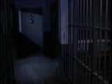 Ув&#39;язнена хоче доставити задоволення цьому поліцейському, щоб відпустити її snapshot 1