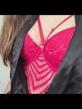 Esposa caliente con rojo dessous snapshot 7