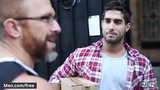 Men.com - Dirk Caber en Jacob Peterson - spionnen deel 1 snapshot 5