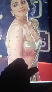 Kiara Advani Bukkake Session Pt 2: Gay Man Porn | xHamster