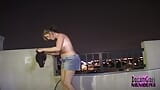 美しいすべての天然男女共学が屋外で裸になる snapshot 10