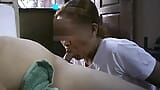 Otra mamada caliente de una criada filipina cachonda snapshot 1