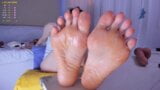 Wet foot masturbating snapshot 1