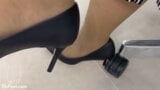 High heels footjob and cum in them at the break in the office snapshot 2