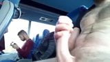 Masturbatie op de bus snapshot 3