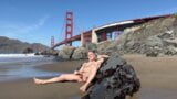 Masturbazione pubblica sulla spiaggia nudista snapshot 5