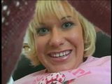 Geiles Paar hat heißen Dreier mit blondem Babysitter im Bett snapshot 2