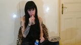 Sexy goth domina fumer pt2 hd snapshot 2