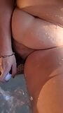 Checa gordita milf consolador en hidromasaje snapshot 9