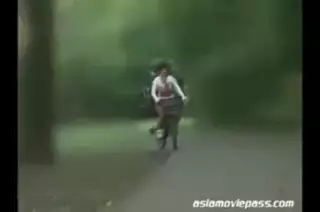 Grafinya liboslari ostidagi erotik fotosuratlar