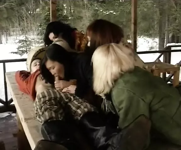 Maslenitsa porno filmidagi rus yulduzlari