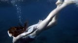 Young sluts swim naked and alone snapshot 8