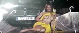 Poonam Pandey, nackter Regentanz snapshot 9