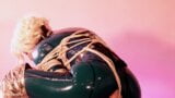 Ucieczka z niewoli - zakneblowana milf w lateksie - darmowe filmy porno snapshot 10