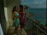 Felecia & holly body trekant snapshot 3