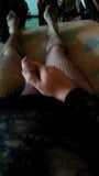 Crossdresser jerking off in nest pantyhose snapshot 2