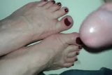 Insanely Hot Feet Job snapshot 3