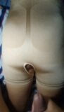 Трахаю тугую киску этой возбужденной жены в тугих штанах snapshot 2