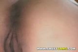 Une brune nue devant sa webcam snapshot 10