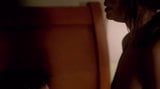 Thandie Newton - изгой S01e02 snapshot 6
