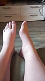 I'm lonely and I decided to show my legs and toes snapshot 2