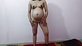 Desi bhabi ne apni pregnant chut dikhai snapshot 8