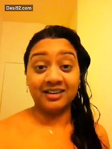 Desi Bhabhi Exposing Herself Nude in Shower: Ass Porn xHamster