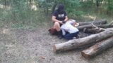 Ich habe einen Fremden im Wald in den Mund gefickt - Lesbian-Candy snapshot 1