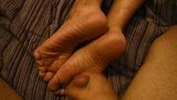 Cumshot in the wrinkled soles of my wife snapshot 5