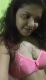 Desi hermosa esposa mostrando snapshot 1