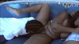 Negra bbw skyy black tiene sexo al aire libre con dos sementales negros snapshot 3