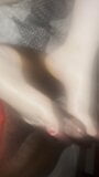 Elle aime le footjob, partie 1 snapshot 3