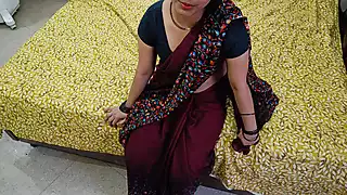 Your Amrita Bhabhi was after Long Time to Meet with Dever and Full ...